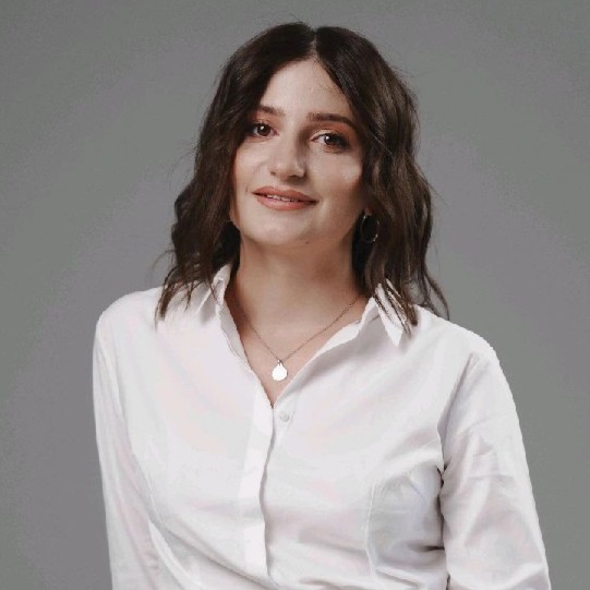 Cristina Comanici